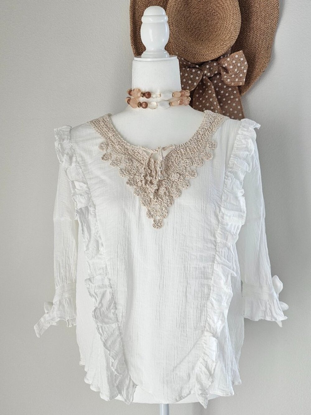 Zara Basic Boho Crochet Lace Ruffle Blouse - XS